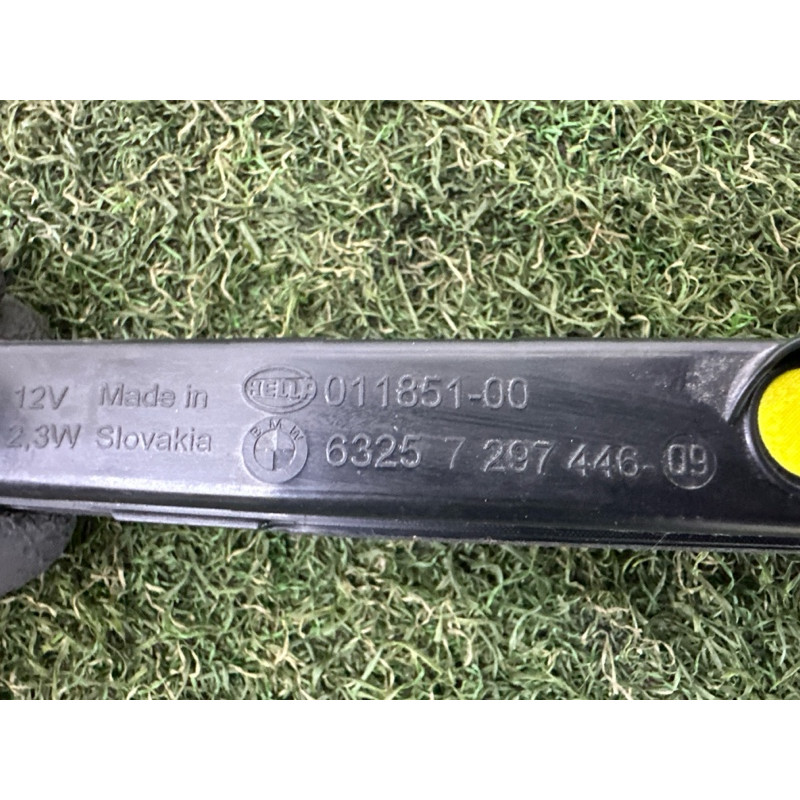 Повторитель стоп сигнала (оптика) BMW X1 F48 2016 2.0 63257297446