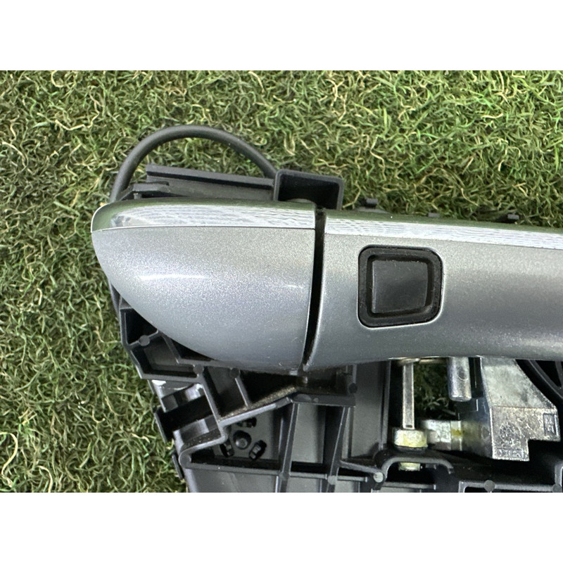 Ручка двері зовнішня (кузов і елементи) Mercedes-Benz GL X164 2011 3.0 A1647600470649999