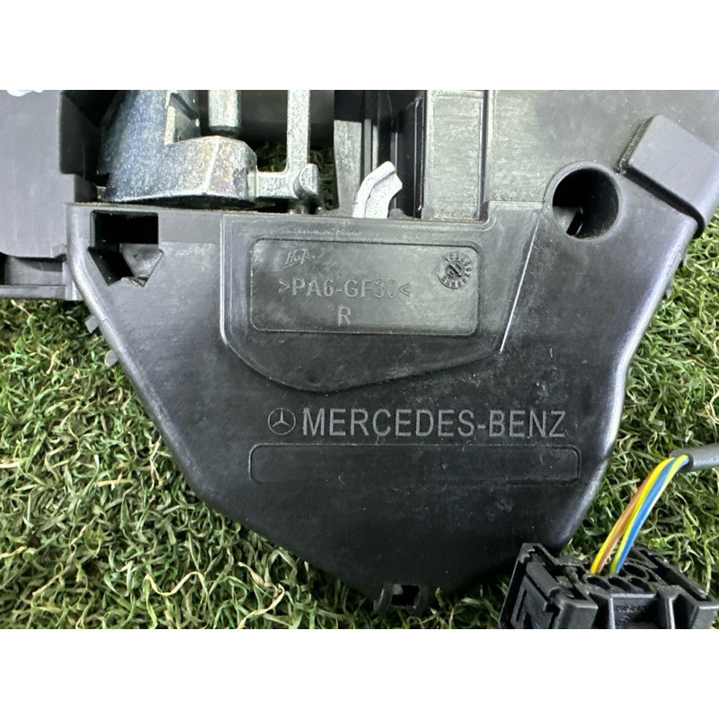 Ручка двері зовнішня (кузов і елементи) Mercedes-Benz GL X164 2011 3.0 A1647600470649999