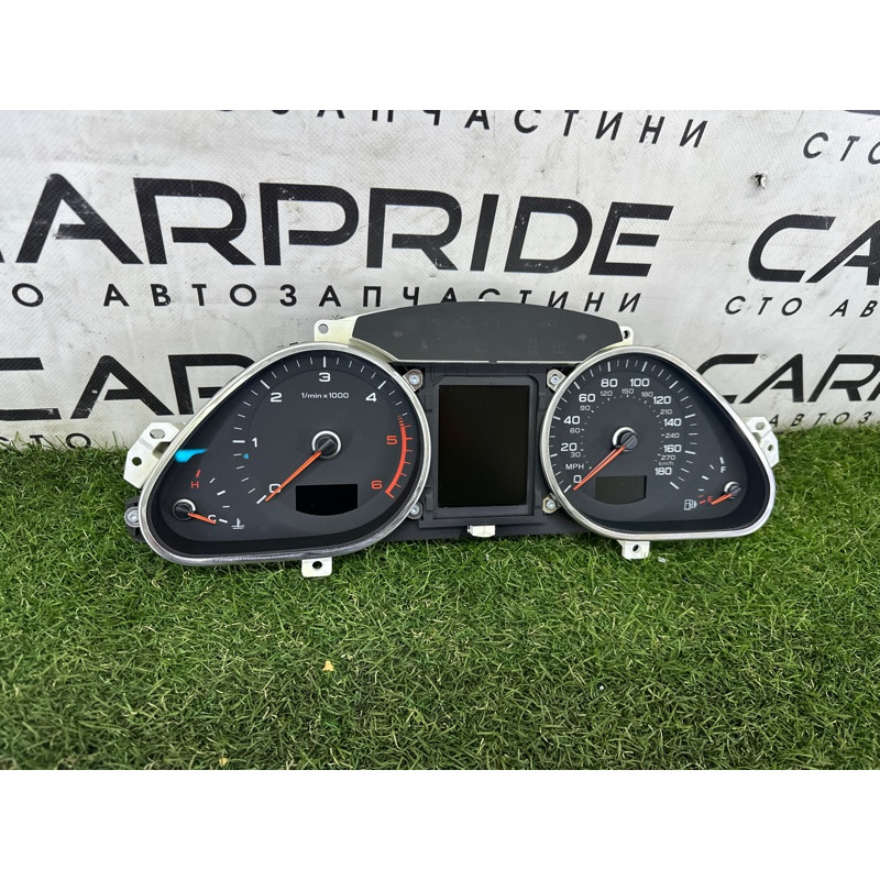 Панель приборов (салон) AUDI Q7 4L 2015 3.0 CNRB 4L0920985Q