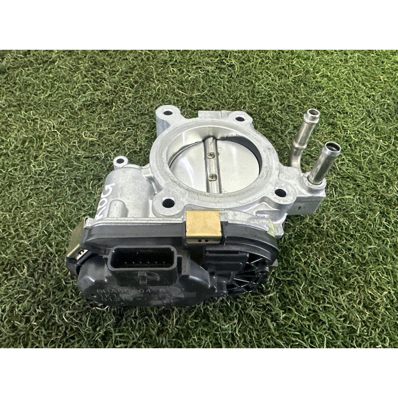 Дросельна заслонка (електрика двигуна) Nissan Rogue T33 2022 1.5 KR15DDT 161196RD0B