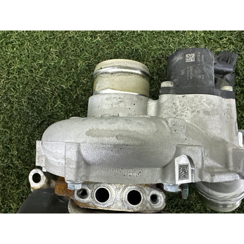 Турбина (выпускная система) Nissan Rogue T33 2022 1.5 KR15DDT 144116RD0A