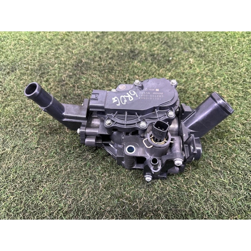 Корпус термостата (система охолодження) Nissan Rogue T33 2022 1.5 KR15DDT 212506RC1A