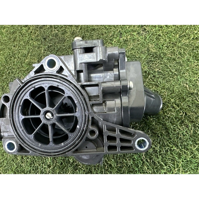 Корпус термостата (система охолодження) Nissan Rogue T33 2022 1.5 KR15DDT 212506RC1A