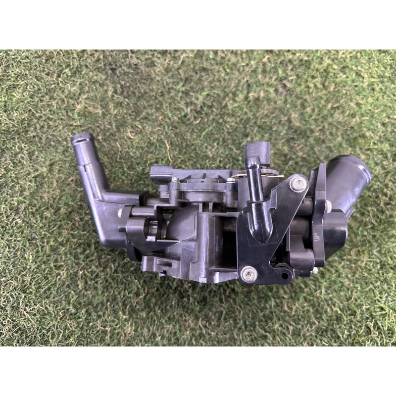 Корпус термостата (система охолодження) Nissan Rogue T33 2022 1.5 KR15DDT 212506RC1A