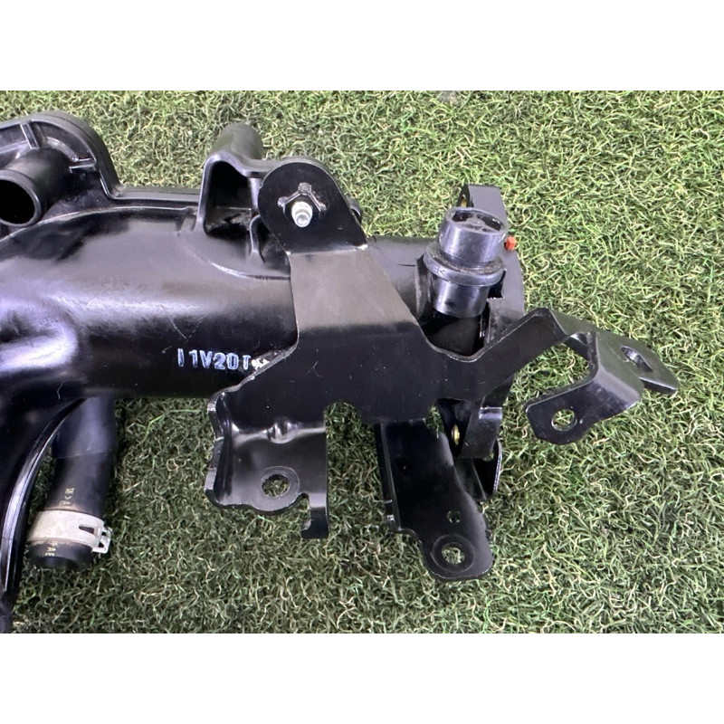 Патрубок впускного коллектора (закрытая категория) Nissan Rogue T33 2022 1.5 KR15DDT 165766RC3B