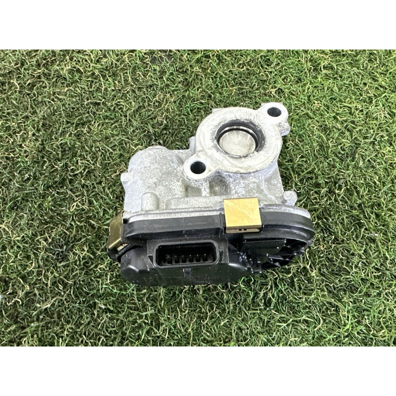 Клапан EGR (закрытая категория) Nissan Rogue T33 2022 1.5 KR15DDT 147106RR0A