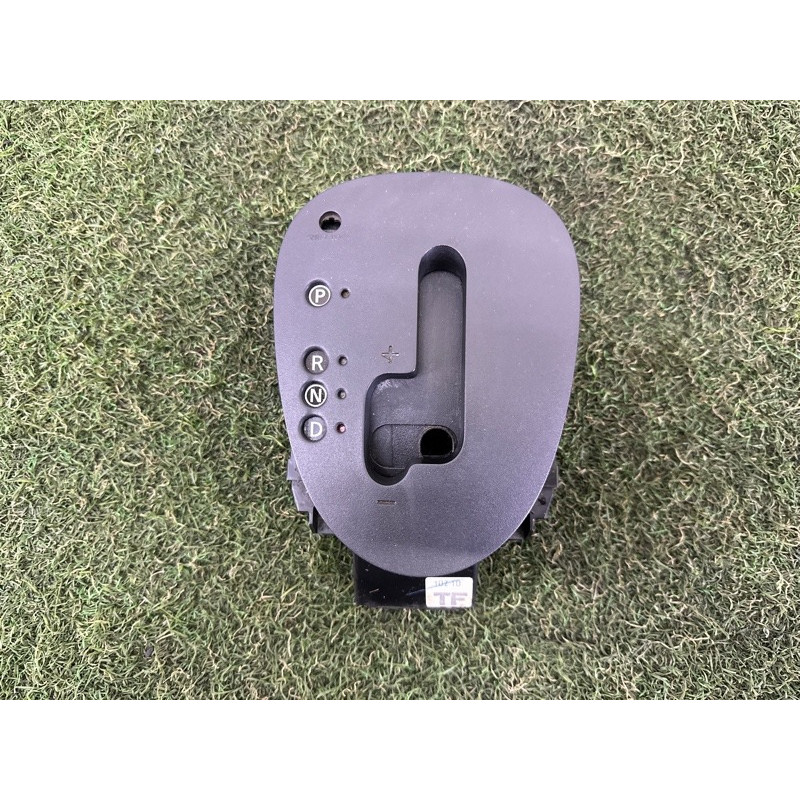 Рамка АКПП (салон) Nissan Juke F15 2011 1.6 969401KF6A