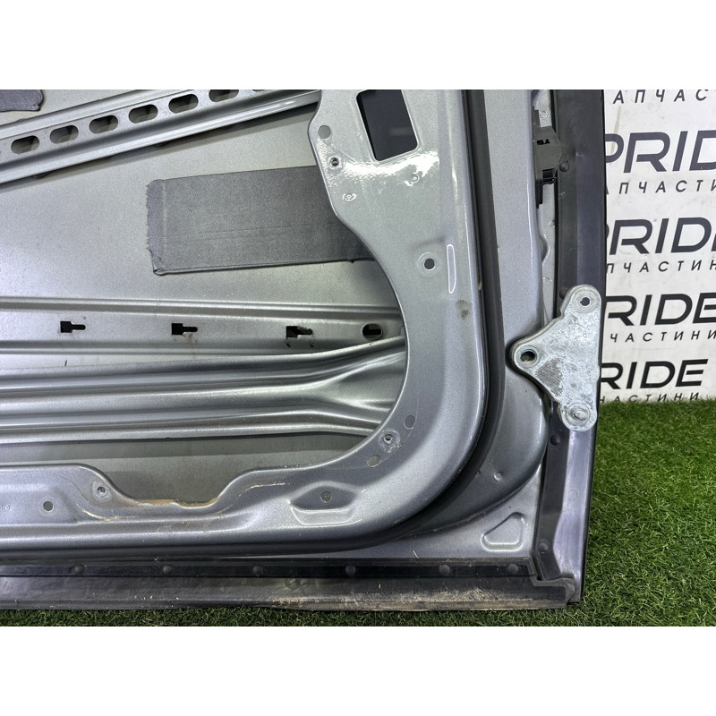 Дверь (наружные элементы кузова) Mercedes-Benz GL X164 2011 3.0 A164720090564