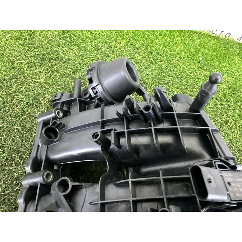Впускний колектор (подача палива) AUDI Q5 FY 2018 2.0 DAYB 06L133201BB