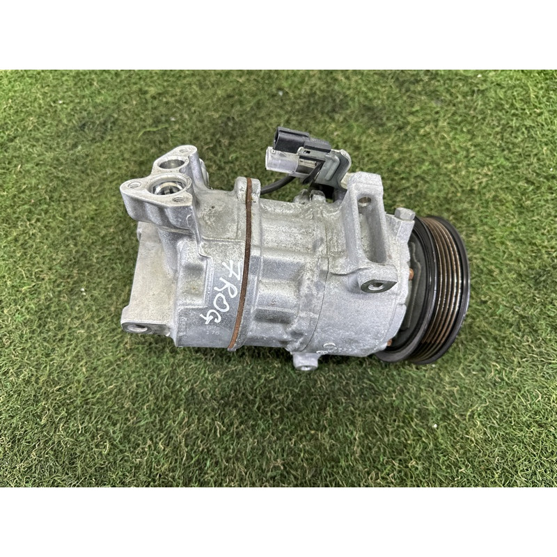 Компрессор кондиционера (отопление и кондиционирование) Nissan Rogue T33 2021 2.5 PR25DD 926006RA0A