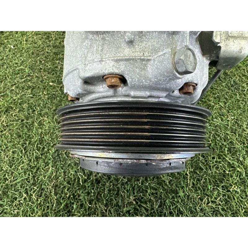 Компрессор кондиционера (отопление и кондиционирование) Nissan Rogue T33 2021 2.5 PR25DD 926006RA0A