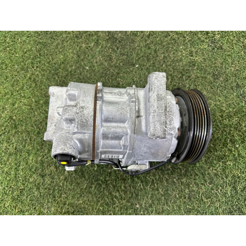 Компрессор кондиционера (отопление и кондиционирование) Nissan Rogue T33 2021 2.5 PR25DD 926006RA0A