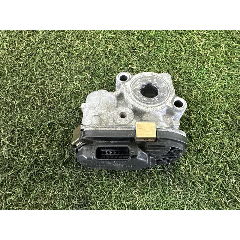 Клапан EGR (закрытая категория) Nissan Rogue T33 2021 2.5 PR25DD 147105TA0C