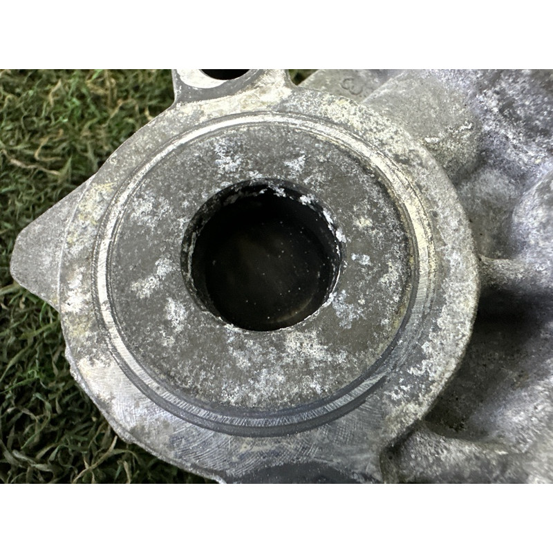Клапан EGR (закрытая категория) Nissan Rogue T33 2021 2.5 PR25DD 147105TA0C