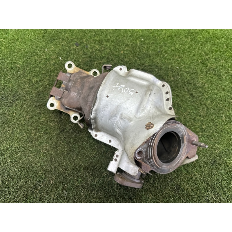 Коллектор выпускной (выпускная система) Nissan Rogue T33 2021 2.5 PR25DD B08A26RK0A