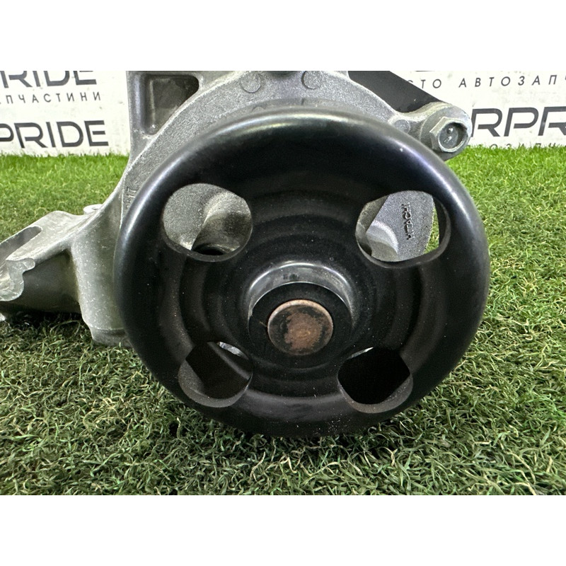 Помпа (система охлаждения) Nissan Rogue T33 2021 2.5 PR25DD B10101KC0C