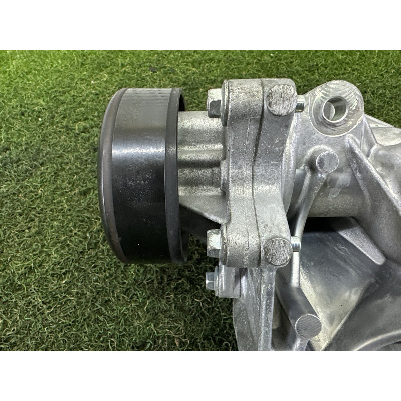 Помпа (система охлаждения) Nissan Rogue T33 2021 2.5 PR25DD B10101KC0C