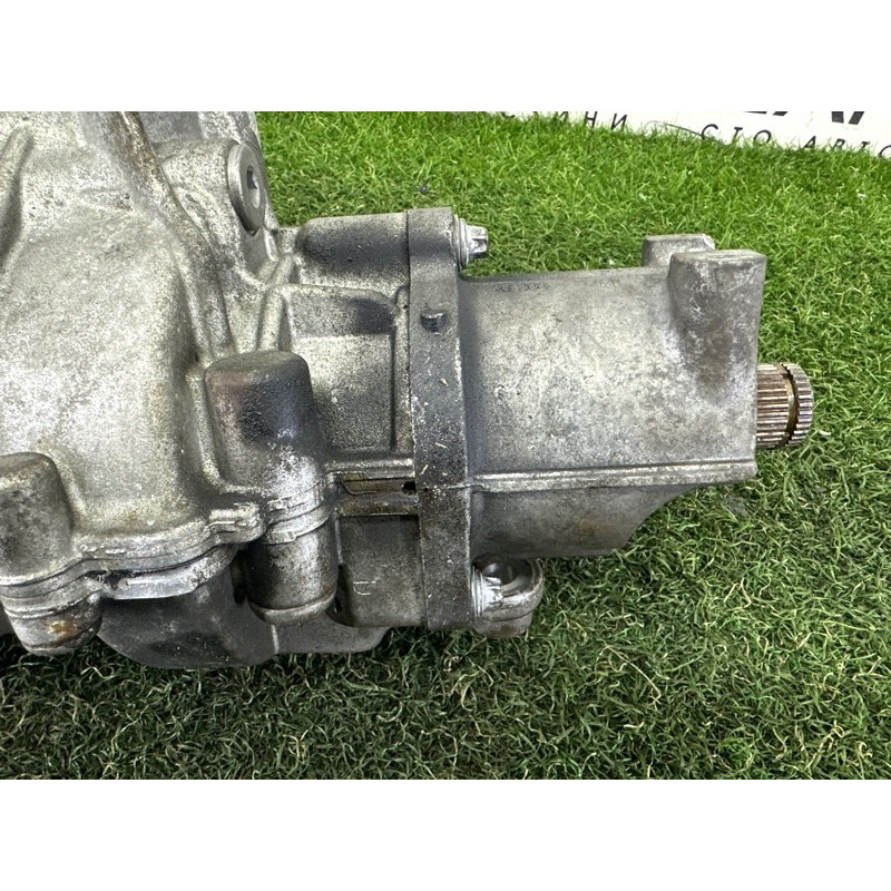 Роздавальна коробка (трансмісія) BMW X1 F48 2016 2.0 27107646889