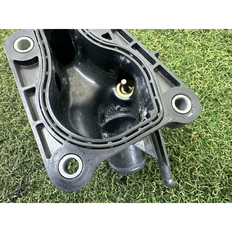 Фланец системы охлаждения (система охлаждения) Nissan Rogue T33 2021 2.5 PR25DD 110606CA0A