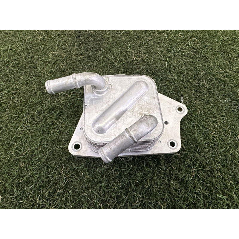 Теплообменник масляного фильтра (двигатель и элементы) Nissan Rogue T33 2022 1.5 213056RC1A