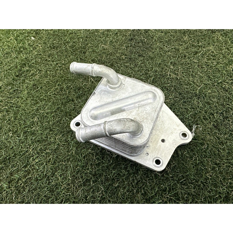 Теплообменник масляного фильтра (двигатель и элементы) Nissan Rogue T33 2022 1.5 213056RC1A