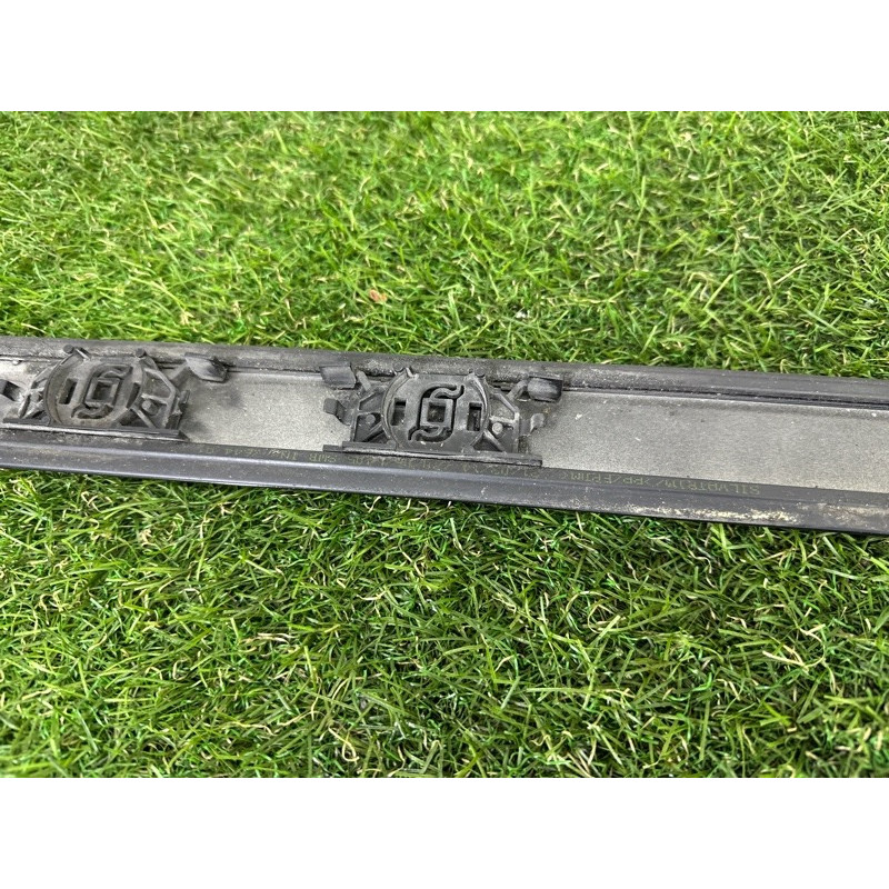 Молдинг крыши (кузов и элементы) LAND ROVER Range Rover L405 2014 5.0 LR057294