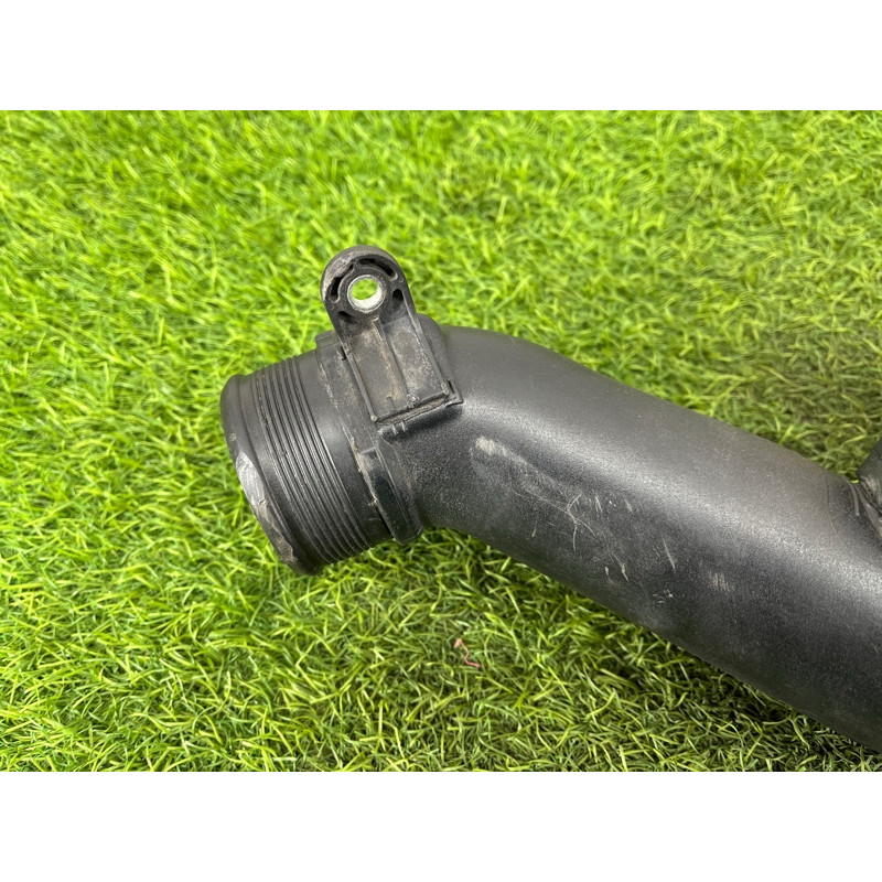 Патрубок інтеркулера (двигун та елементи) Volkswagen Amarok 2H 2.0 2H0145762