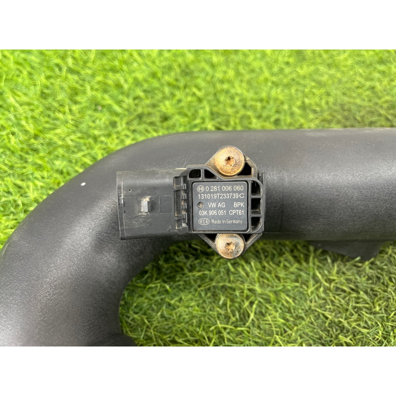 Патрубок інтеркулера (двигун та елементи) Volkswagen Amarok 2H 2.0 2H0145762