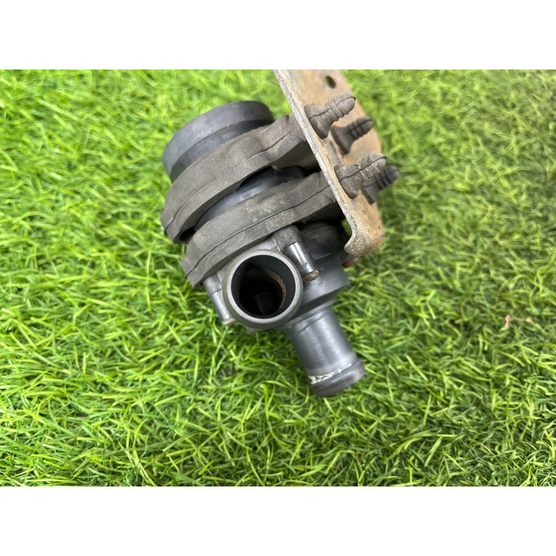 Помпа електрична (електрика) Volkswagen Amarok 2H 2.0 7H0965561