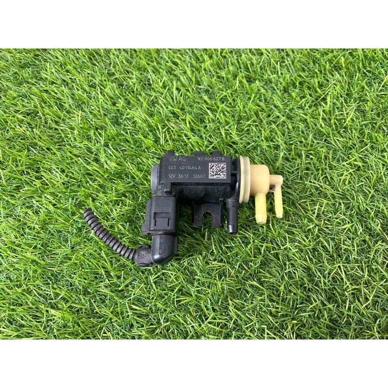 Вакуумний клапан (двигун та елементи) Volkswagen Amarok 2H 2.0 1K0906627B