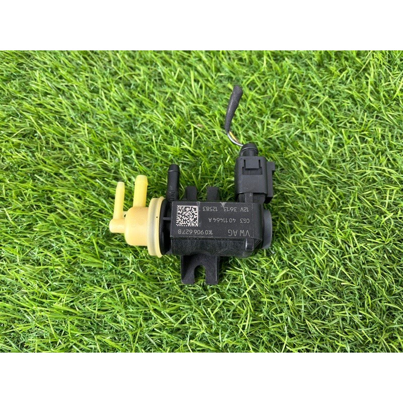 Вакуумный клапан (двигатель и элементы) Volkswagen Amarok 2H 2.0 1K0906627B