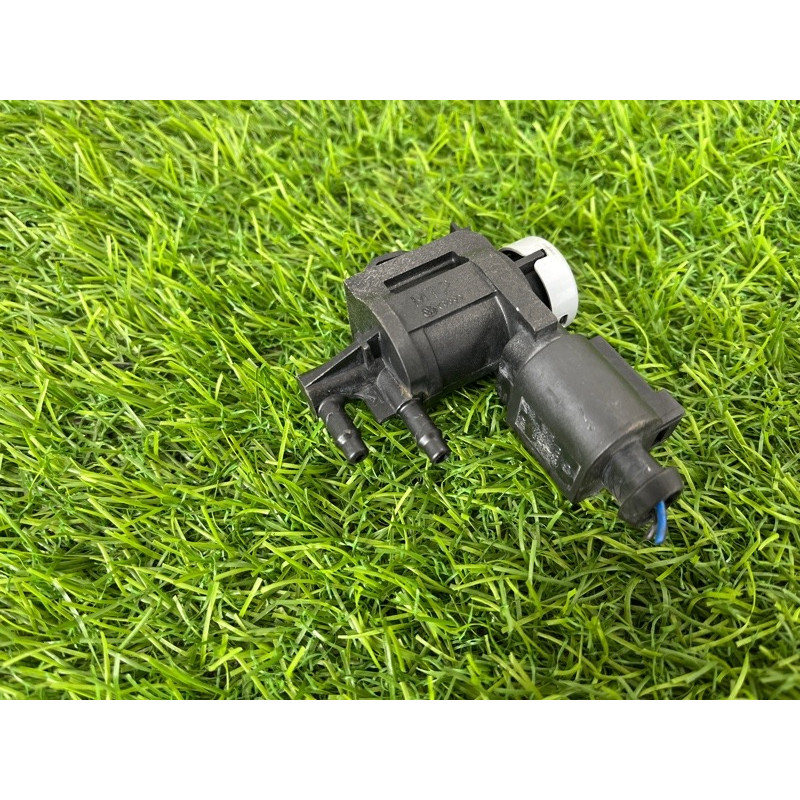 Вакуумний клапан (двигун та елементи) Volkswagen Amarok 2H 2.0 1K0906283A