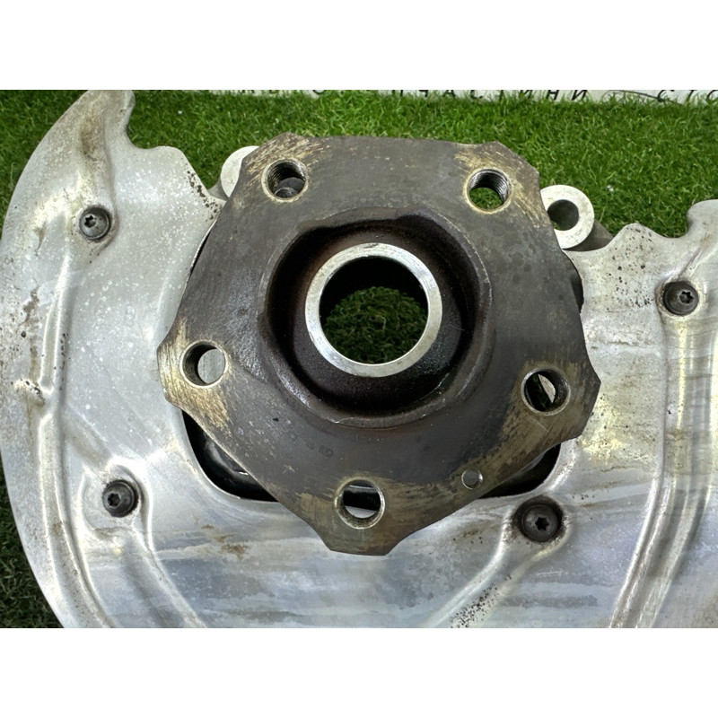 Поворотный кулак (подвеска) AUDI Q5 FY 2020 2.0 DJYA 80A407254C