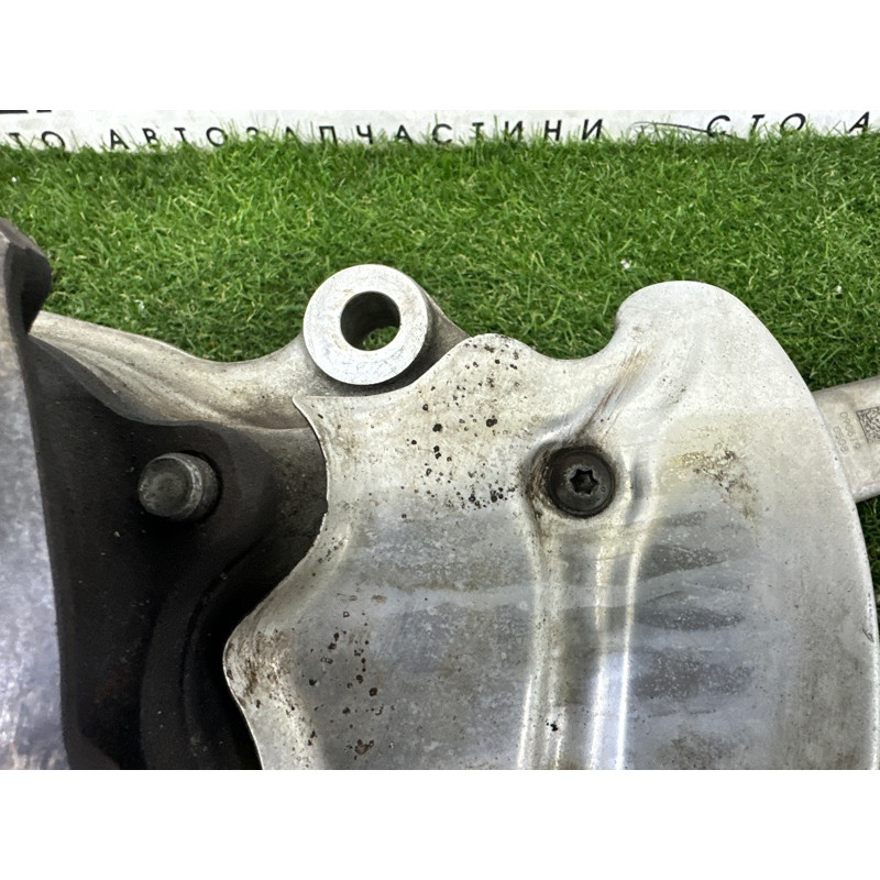 Поворотный кулак (подвеска) AUDI Q5 FY 2020 2.0 DJYA 80A407254C
