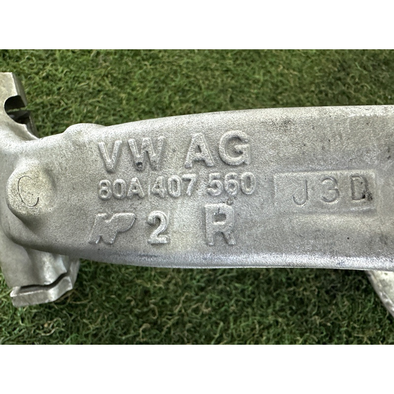 Поворотный кулак (подвеска) AUDI Q5 FY 2020 2.0 DJYA 80A407254C