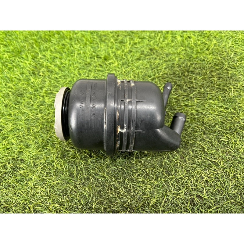 Бачок гидроусилителя (рулевое управление) Volkswagen Amarok 2H 2.0 CNEA 2H0422371B