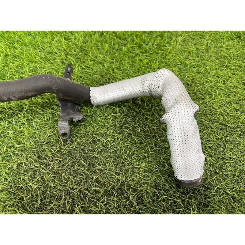 Патрубок (система охлаждения) Volkswagen Amarok 2H 2.0 CNEA 2H0121157AP