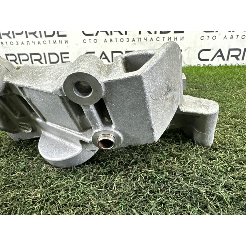 Кронштейн генератора (кронштейны двигателя) Hyundai Sonata DN8 2020 2.5 252512S000