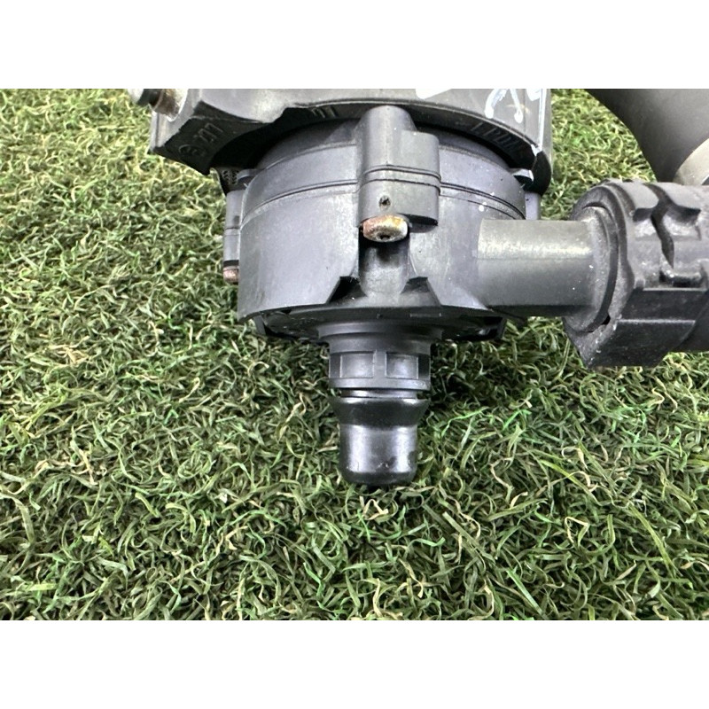Помпа электрическая (электрика) BMW X1 F48 2016 2.0 11518671654