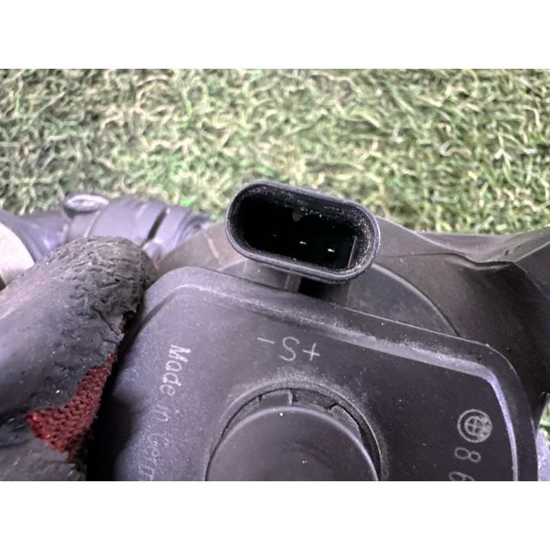 Помпа электрическая (электрика) BMW X1 F48 2016 2.0 11518671654