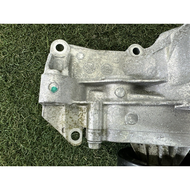 Помпа (система охолодження) BMW X1 F48 2018 2.0 11518601366