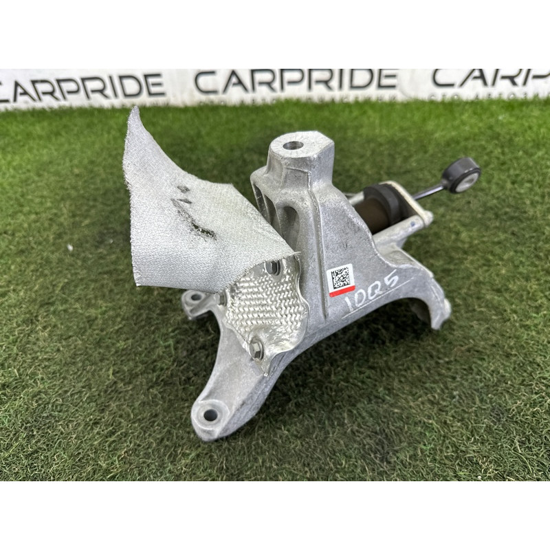 Кронштейн двигуна (кронштейни двигуна) AUDI Q5 FY 2020 2.0 DJYA 4M0199870AM