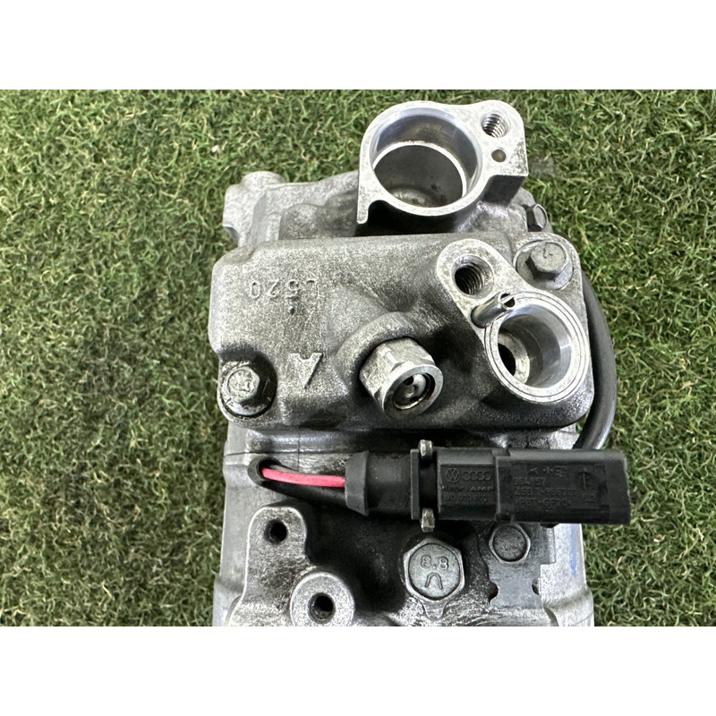 Компресор кондиціонера (обігрів та кондиціювання) AUDI Q7 4L 2011 3.0 CATA 7L6820808