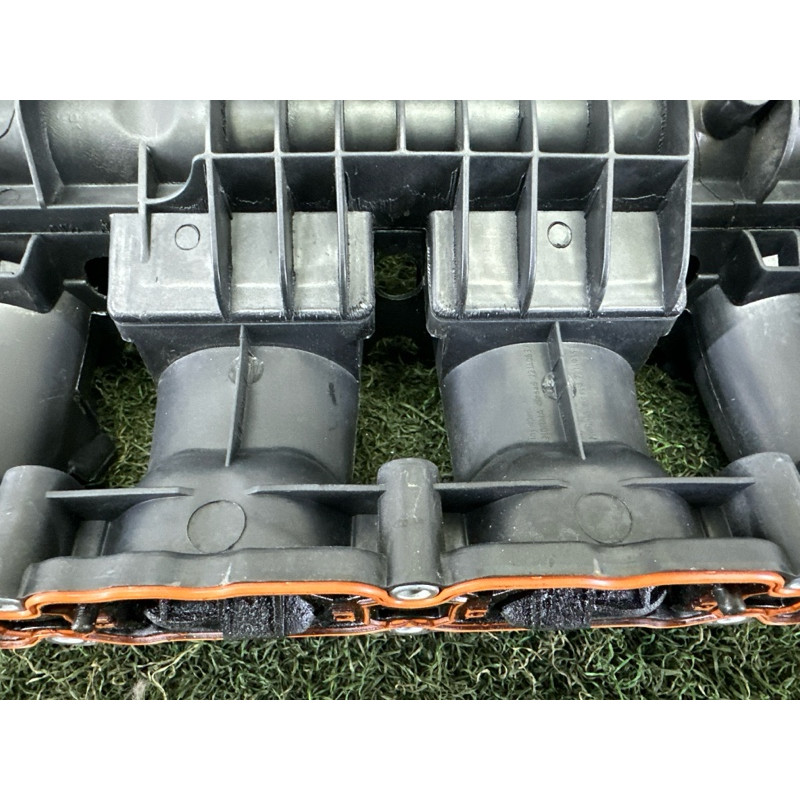 Впускний колектор (подача палива) AUDI Q5 FY 2020 2.0 DJYA 06L133201ES