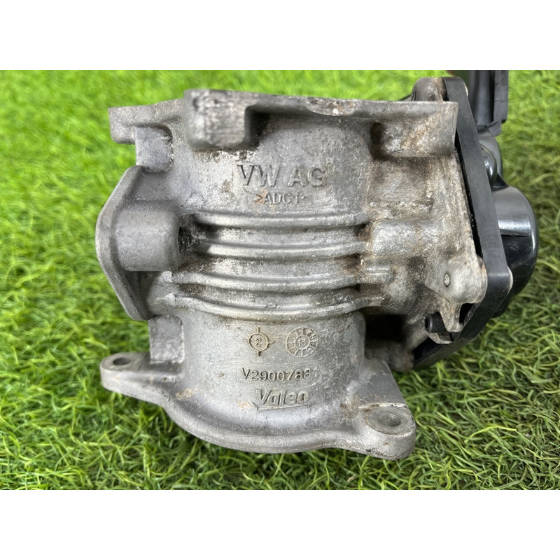 Клапан EGR (закрытая категория) Volkswagen Amarok 2H 2.0 CNEA 03L131501AA