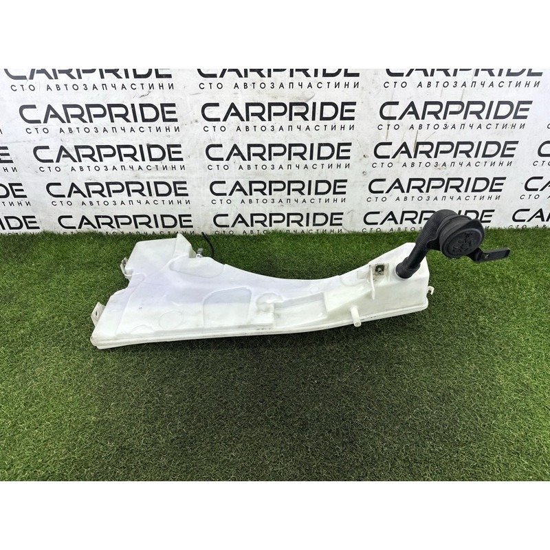 Бачок омывателя (кузов и элементы) BMW X5 E70 2011 3.0 61667162588