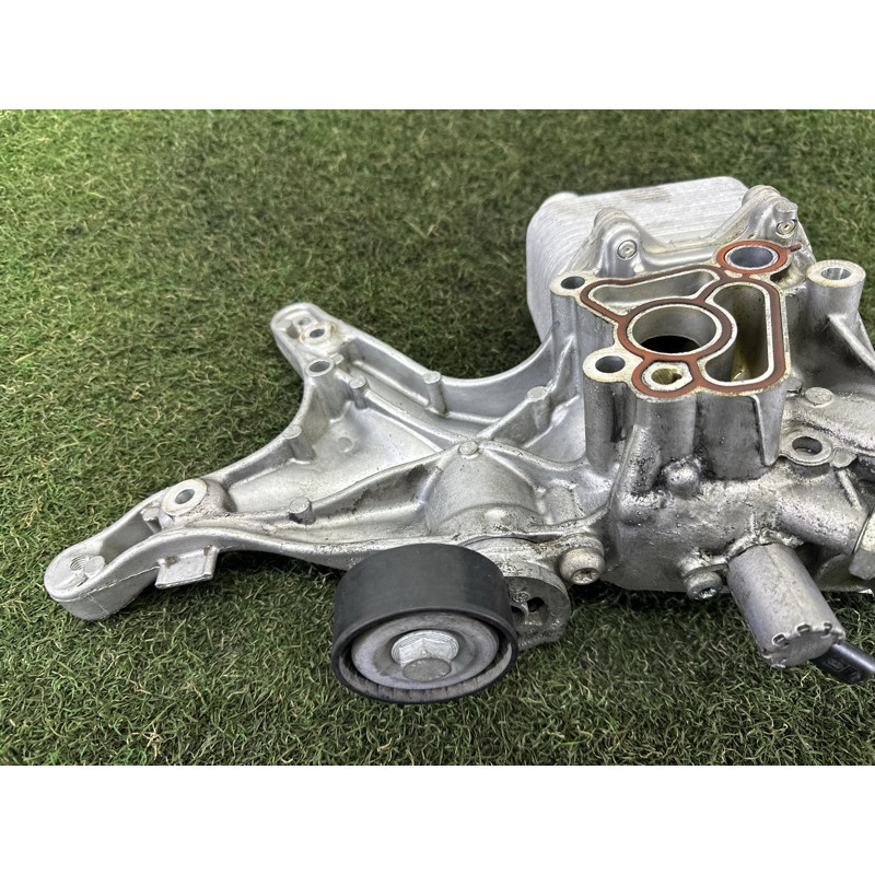 Корпус масляного фильтра (двигатель и элементы) AUDI Q5 FY 2020 2.0 DJYA 06L903143K