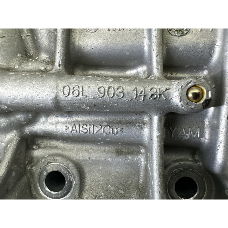 Корпус масляного фильтра (двигатель и элементы) AUDI Q5 FY 2020 2.0 DJYA 06L903143K