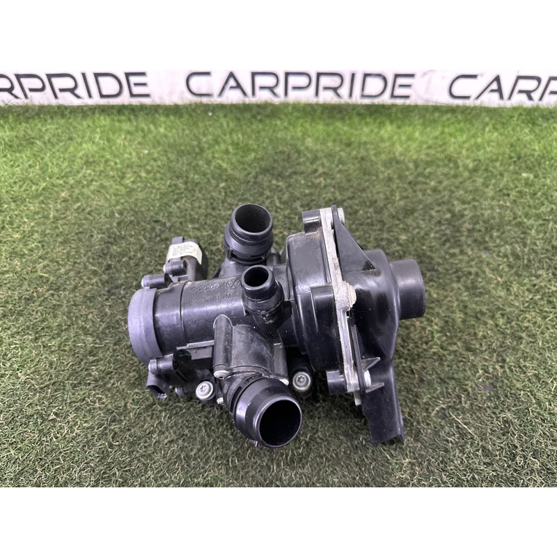 Корпус помпы (система охлаждения) AUDI Q5 FY 2020 2.0 DJYA 06L121111H